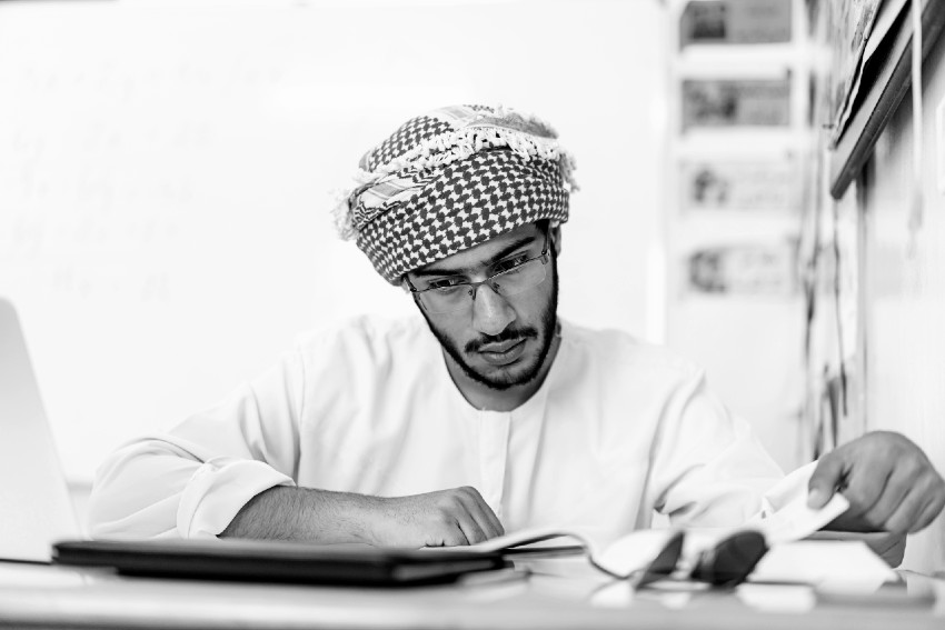 FindCenter College Student Image